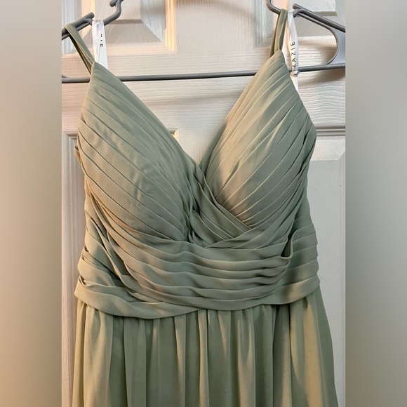 Beautiful Sage Prom Azazie Gown - Picture 8 of 10